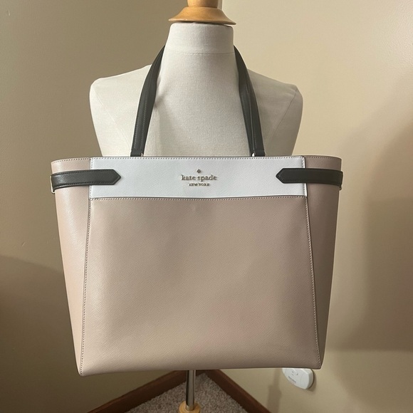 Kate Spade Staci Saffiano Color Block Large Laptop Carryall Tote Bag Beige NWOT - Picture 2 of 10